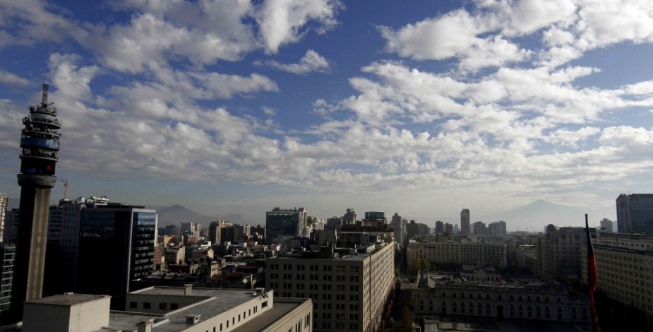  El tiempo en Santiago 8 de agosto: nubosidad parcial variando a despejado y una máxima de 20 grados