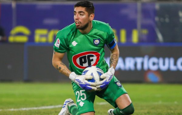 Gabriel Castellón pide respeto por el momento de Huachipato: "Hemos hecho el mérito para pelear el título hasta el final de temporada"
