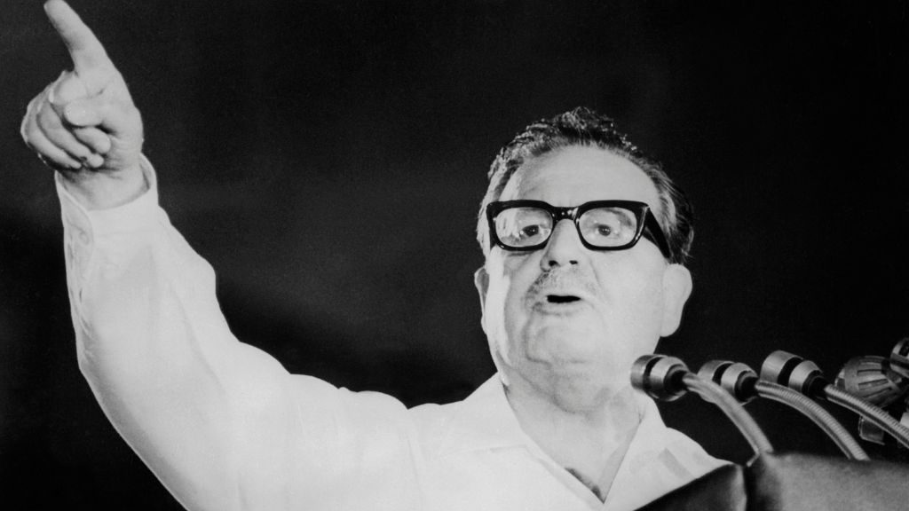 Ex jefe de prensa de Radio Magallanes recuerda el último discurso de Salvador Allende: "Estaba todo el mundo con máxima tensión, con mucha adrenalina"
