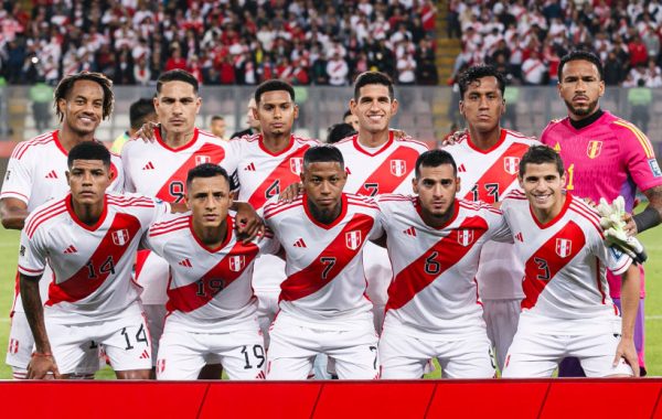 Perú sufre sensible baja en delantera para enfrentar a Chile en las Clasificatorias