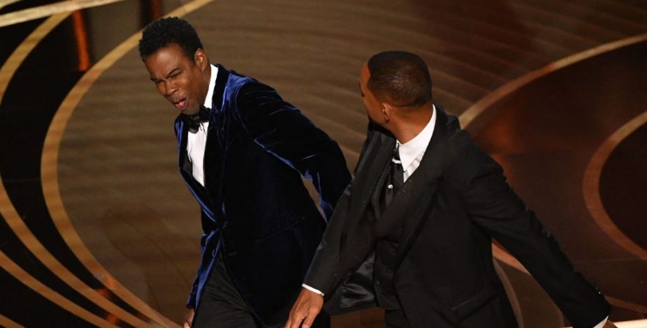 “Tuvo que ir a terapia”: el duro proceso de Chris Rock tras ser abofeteado por Will Smith en los Oscar