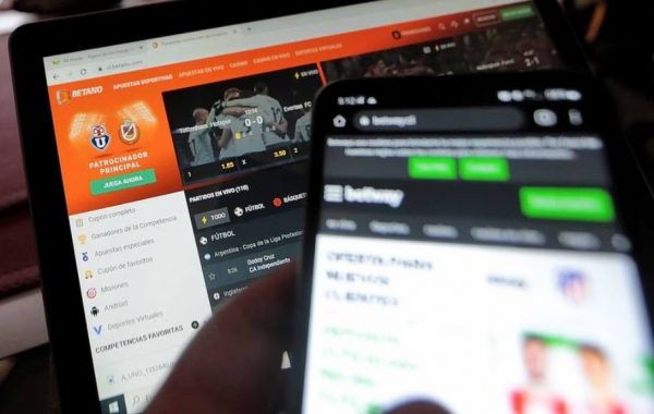 Presidenta de Asociación de Casinos acusa "clara competencia desleal" de las casas de apuesta online