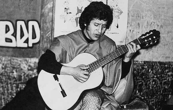 Capítulo dedicado a la memoria de Victor Jara en Mundovivo