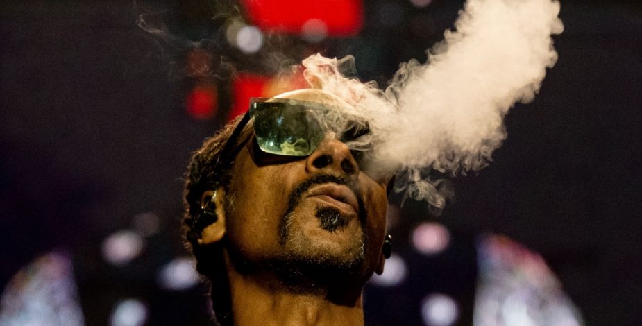 “Después de mucha consideración…”: Snoop Dogg impacta con revelación respecto a su consumo de marihuana