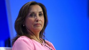 Fiscal General de Perú denuncia a Dina Boluarte por muerte de manifestantes durante protestas